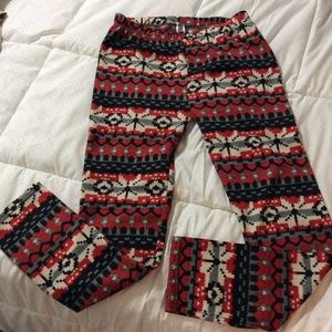 Size medium, winter legging by Icon Apparel